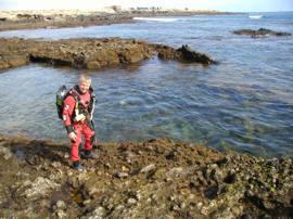 Preparing for diving in Gran Canaria's marine reserve in Aguimes