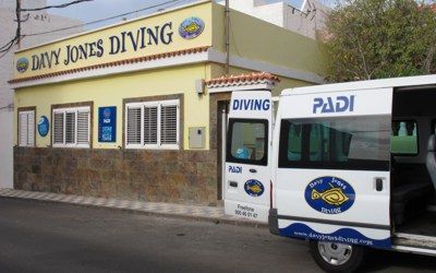 PADI 5* Dive Centre Gran Canaria approved by the Canarian Government